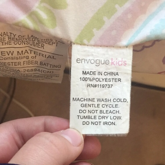 Twin Patterned Comforter - Picture 7 of 10